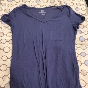 *Five Shirts* Navy and Black Tees 💚